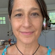 waring-headshot-3x2-2025